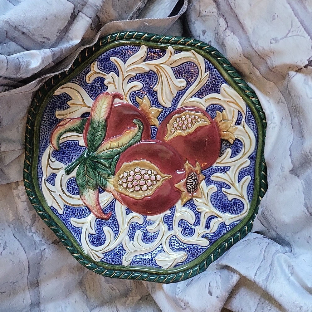 Fitz and Floyd Classics Florentine Fruit Canape Plate pomegranate